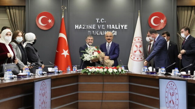 Lütfi Elvan, bakanlığa bu sözlerle veda etti