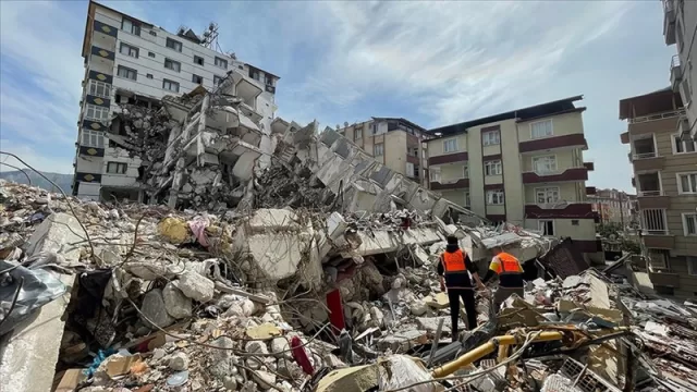 Deprem, kültürel değerlerimizi de yıkmasın!