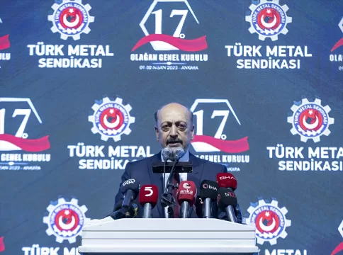Bakan Bilgin, Türk Metal Sendikasının 17. Olağan Genel Kurulu'nda konuştu: