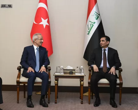 Bakan Uraloğlu, Irak'ta mevdikaşı Sadavi ile “Kalkınma Yolu Projesi”ni görüştü: