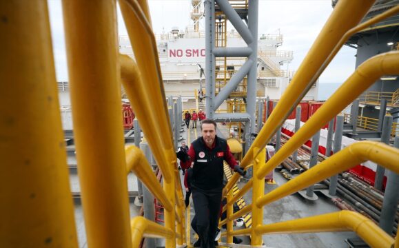 Bakan Bayraktar, Karadeniz'de sondaj çalışmalarında sona yaklaşıldığını bildirdi: