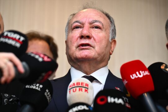 Kamu işçisinin sözleşme görüşmelerinde heyetler bir araya geldi