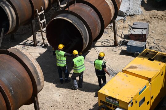 Tarım ve Orman Bakanı Yumaklı, Adana'da Yedigöze Sulama Projesi'nde incelemelerde bulundu: