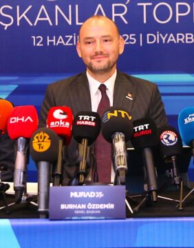 MÜSİAD Genel Başkanı Özdemir, Diyarbakır'da “Terörsüz Türkiye Buluşması” toplantısında konuştu: