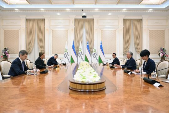 Özbekistan BRICS Yeni Kalkınma Bankasına katılacak
