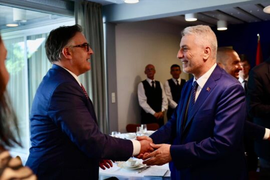 Bakan Bolat, AB üyesi ülkelerin Ankara büyükelçileriyle buluştu: