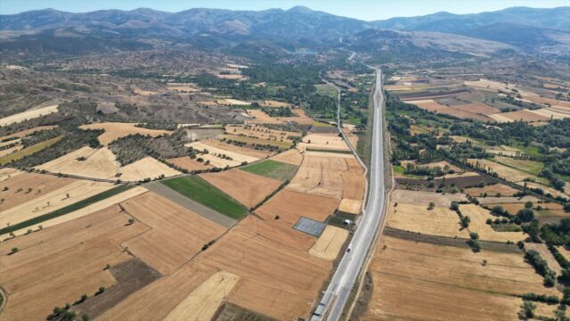 Isparta'da hububat hasadı başladı
