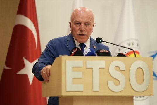 Ticaret Bakanı Ömer Bolat Erzurum’da konuştu