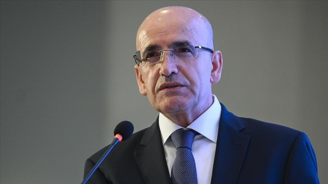 Hazine ve Maliye Bakanı Şimşek, gündeme ilişkin açıklamalarda bulundu