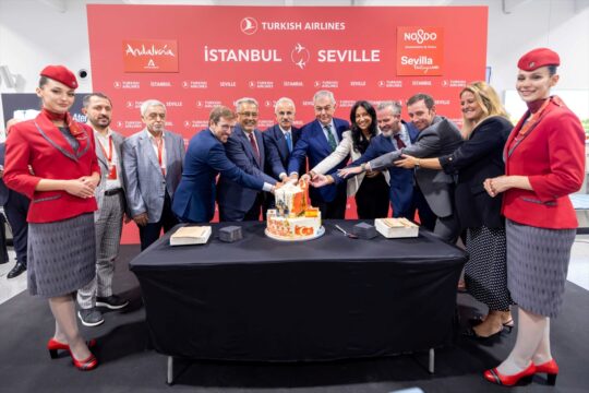 Türk Hava Yollarının İstanbul-Sevilla seferleri başladı