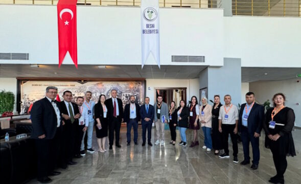 Eğitim Bayramı, dünyada bir tek bu ilçede kutlanıyor…