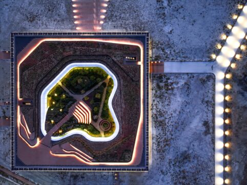 Karapınar GES'in “kalbi” SCADA Yönetim Merkezi, tasarımıyla dünyanın ilgisini çekiyor