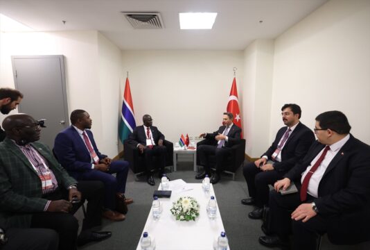 Türkiye ile Gambiya enerji alanında işbirliği anlaşması imzaladı