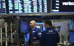 New York borsası karışık seyirle açıldı