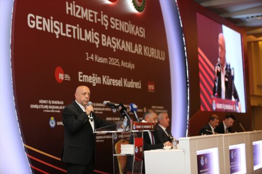 “Asgari Ücret Tespit Komisyonu yeniden oluşturulsun”