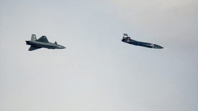 Bayraktar KIZILELMA “kol uçuşu” ile yeni bir ilke imza attı