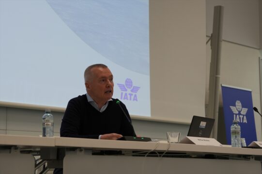 IATA, hava yollarının 2026'da 41 milyar dolarla rekor düzeyde kar etmesini bekliyor