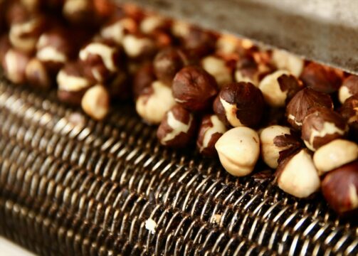 Kadın girişimci TKDK desteğiyle kurduğu atölyede istihdam sağlıyor