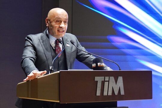 “Kadınlarımızın girişimcilik ruhunu ihracatın merkezine koymak zorundayız”