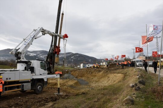 Bakan Uraloğlu, Samsun Batı Çevre Yolu Temel Atma Töreni'nde konuştu: