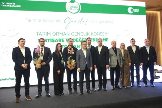 Bakan Yumaklı, Tarım Orman Gençlik Konseyi 1. İstişare ve Değerlendirme Toplantısı'nda konuştu: