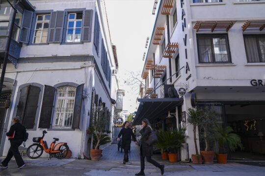 İzmir'de su baskınlarının yaşandığı Alsancak'ta otelciler altyapı sorunlarının çözülmesini istiyor