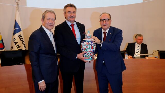 Kocaeli Sanayi Odasının şubat ayı meclis toplantısı gerçekleştirildi