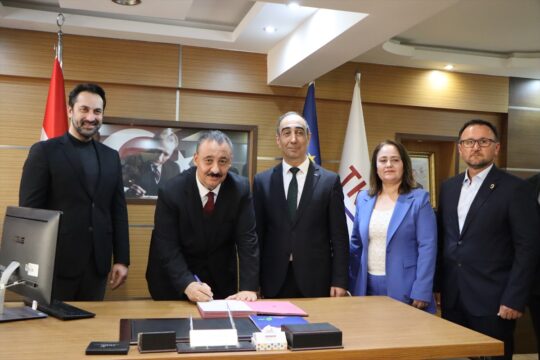 Manisa'da yerel eylem grupları için TKDK hibe sözleşmesi imzalandı