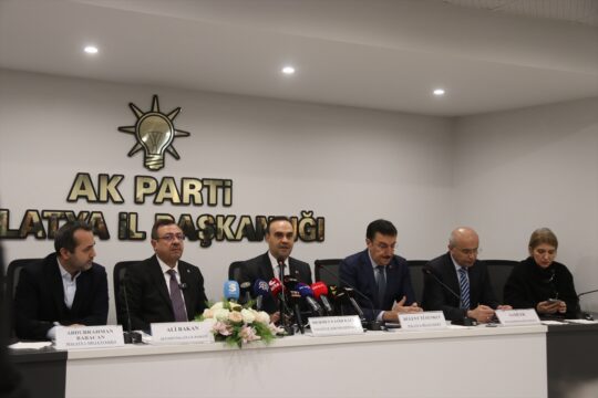 Sanayi ve Teknoloji Bakanı Kacır, Malatya'da konuştu: