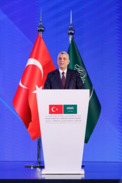 Ticaret Bakanı Bolat, Suudi Arabistan-Türkiye Yatırım Forumu'nda konuştu: