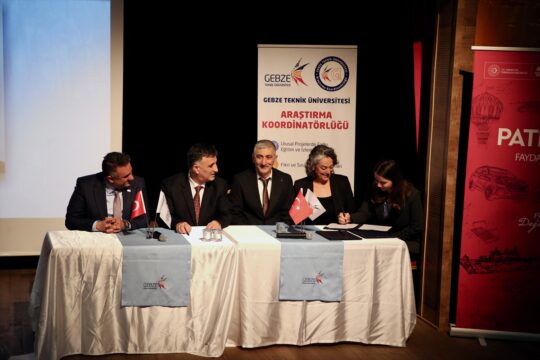 TÜRKPATENT Başkanı Durak, Kocaeli'de konuştu: